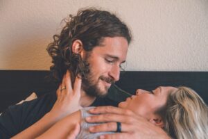 Couple communicating and reassuring each other with physical affection. Modern Wellness Counseling in San Antonio, Texas. 78249, 78251, 78245, 78254, 78257